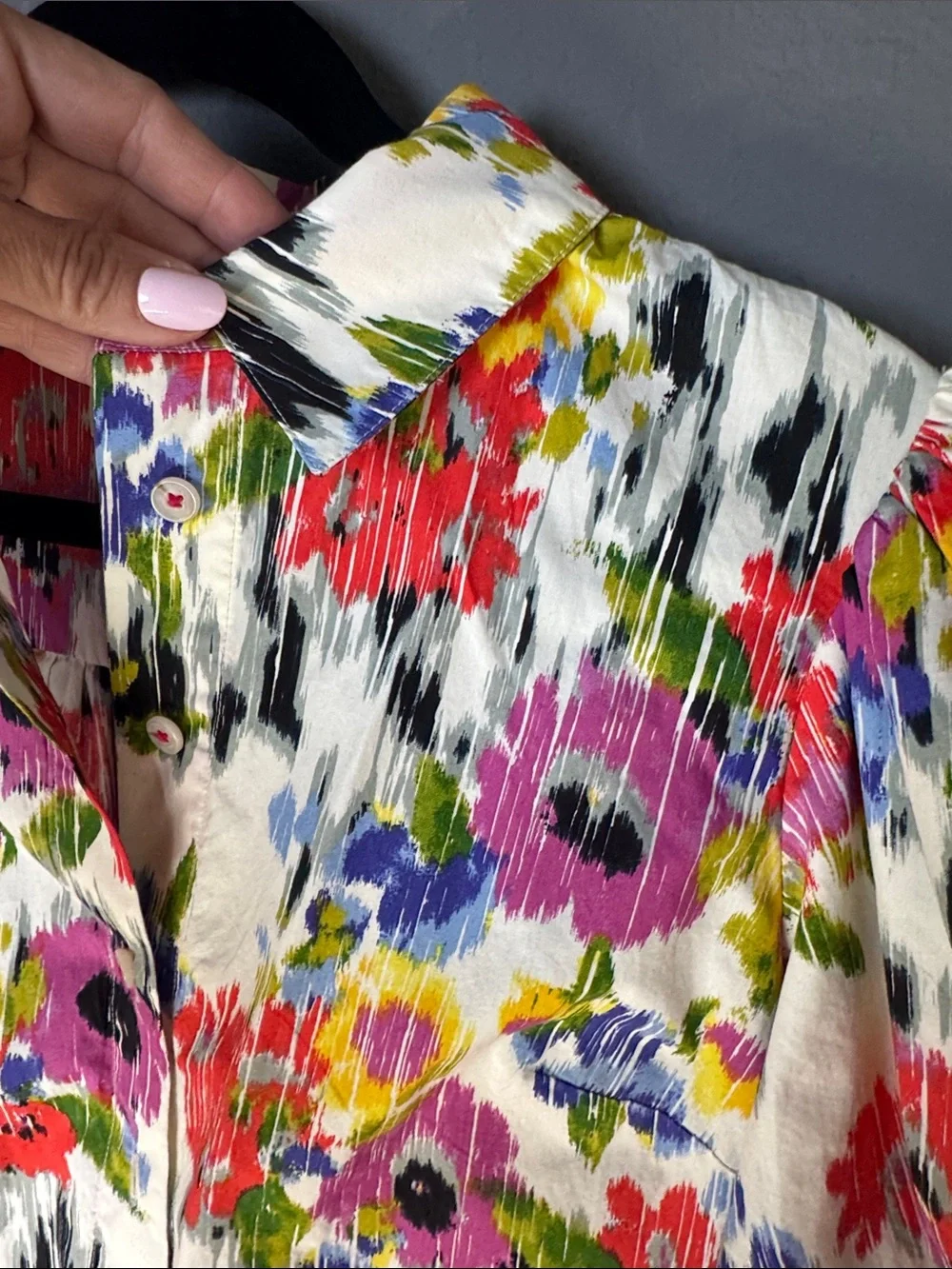 White Floral MAEVE Puff-Sleeve Button Front Top